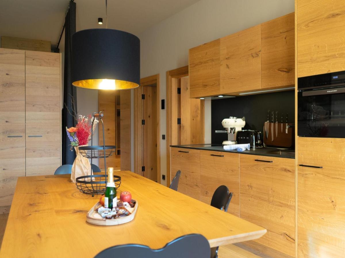 Apartment In Schroecken Near Ski Area Eksteriør billede